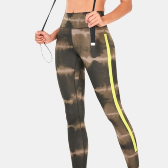 NIKE Dri-fit One Luxe Tie-Dye Leggings with Neon Stripe NWOT Small - Picture 1 of 5